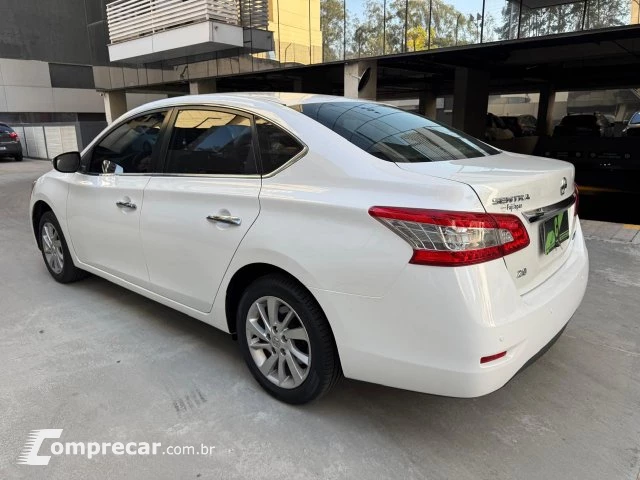 SENTRA - 2.0 SV 16V 4P AUTOMÁTICO