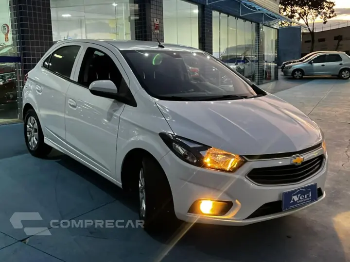 ONIX HATCH LT 1.0 8V FlexPower 5p Mec.