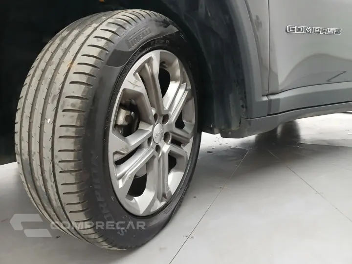 COMPASS 2.0 TD350 TURBO DIESEL LONGITUDE AT9