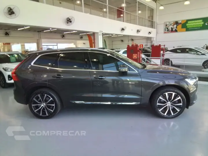 XC60 2.0 T8 RECHARGE ULTIMATE AWD GEARTRONIC