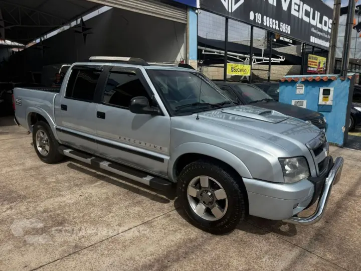 S10 P-Up Executive 2.4 MPFI F.Power CD