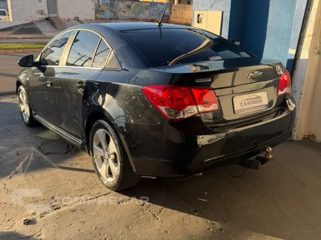 CRUZE SEDAN - 1.8 LT 16V 4P AUTOMÁTICO
