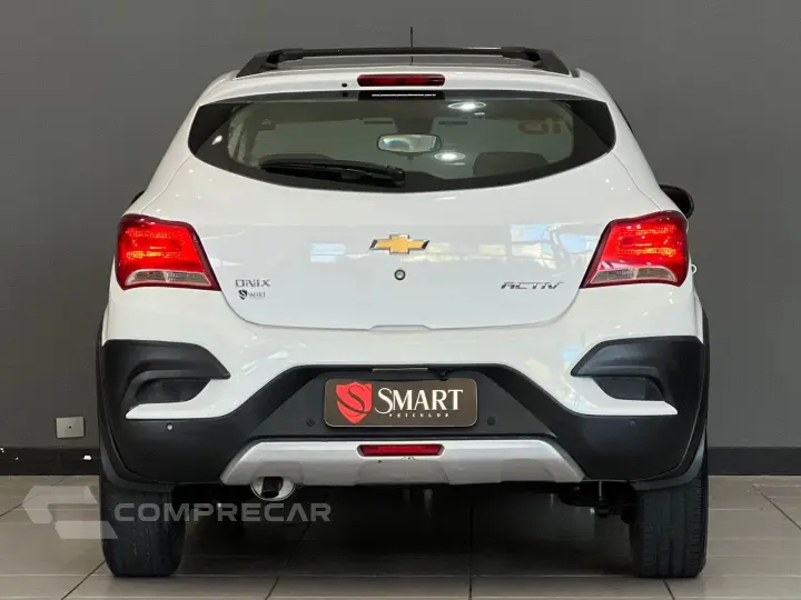 ONIX 1.4 MPFI ACTIV 8V FLEX 4P AUTOMÁTICO