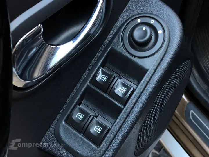 Duster 2.0 Dynamique 4X2 16V Flex 4P Automático