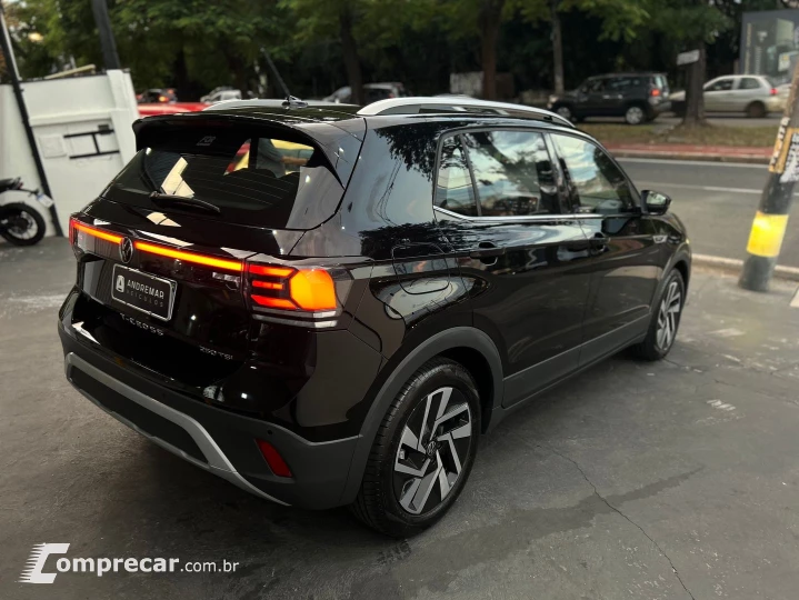 T-Cross 1.4 250 Tsi Total Flex Highline Automático