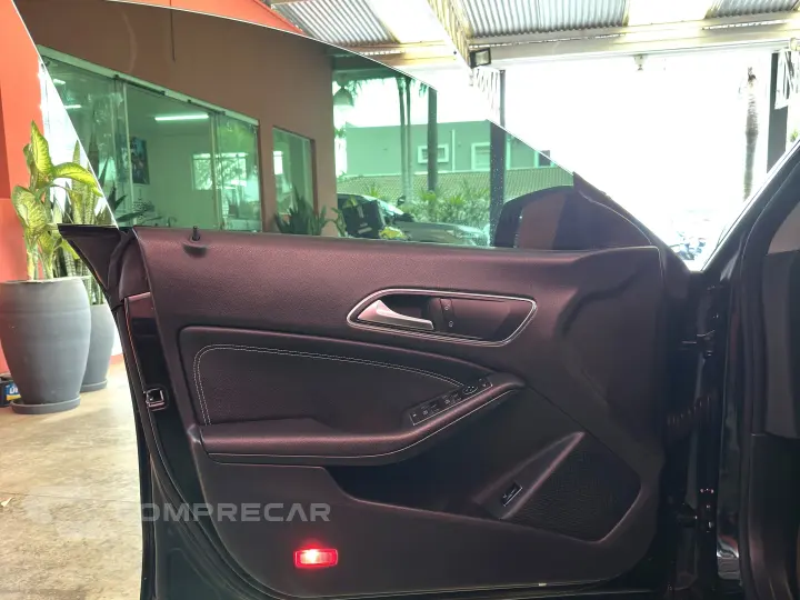 CLA 180 1.6 CGI GASOLINA 7G-DCT