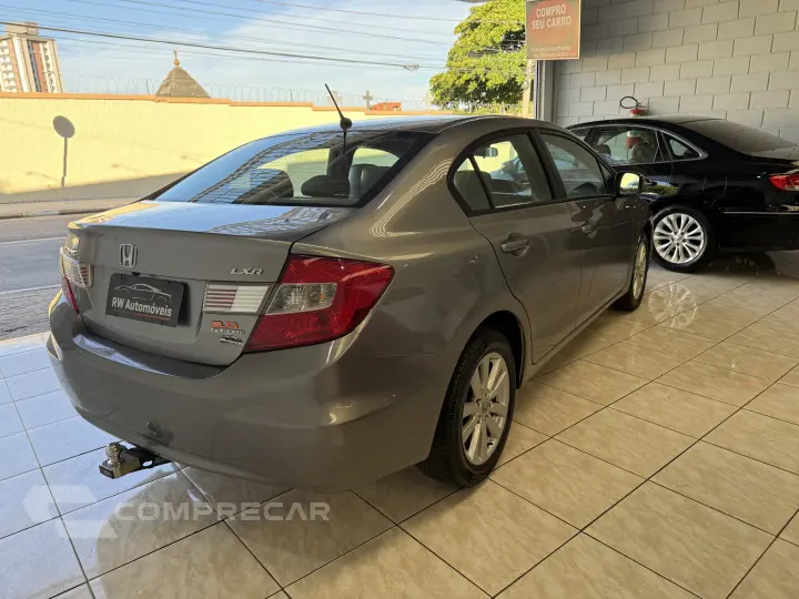 CIVIC 2.0 LXR 16V