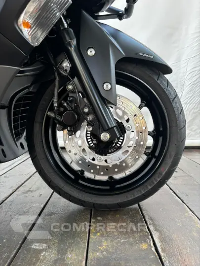 YAMAHA NMAX CONNECTED 160 ABS