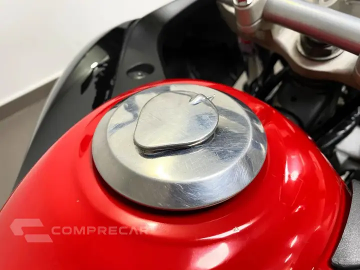 HONDA XRE 300 - PRETO E VERMELHO