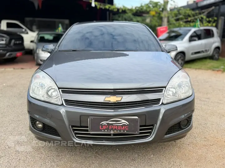 VECTRA 2.0 MPFI ELEGANCE 8V 140CV FLEX 4P MANUAL
