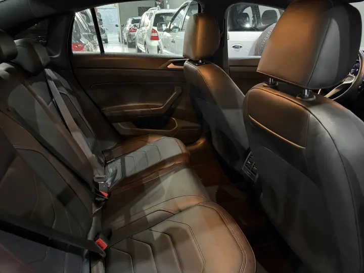 VIRTUS 1.0 200 TSI HIGHLINE AUTOMÁTICO