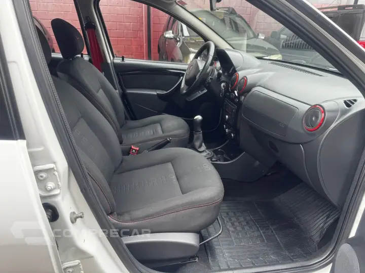 Sandero 1.6 4P FLEX GT LINE
