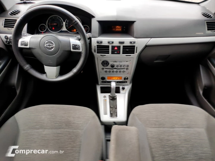 VECTRA 2.0 MPFI Elegance 8V