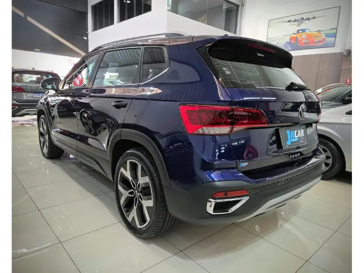 TAOS 1.4 250 TSI TOTAL FLEX HIGHLINE AUTOMÁTICO