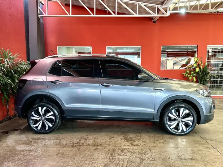 T-CROSS 1.4 250 TSI TOTAL FLEX HIGHLINE AUTOMÁTICO
