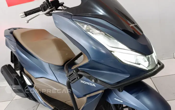 PCX 160 DLX ABS
