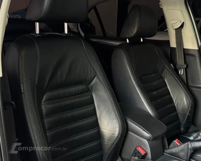 JETTA Highline 2.0 TSI 16V 4p Tiptronic