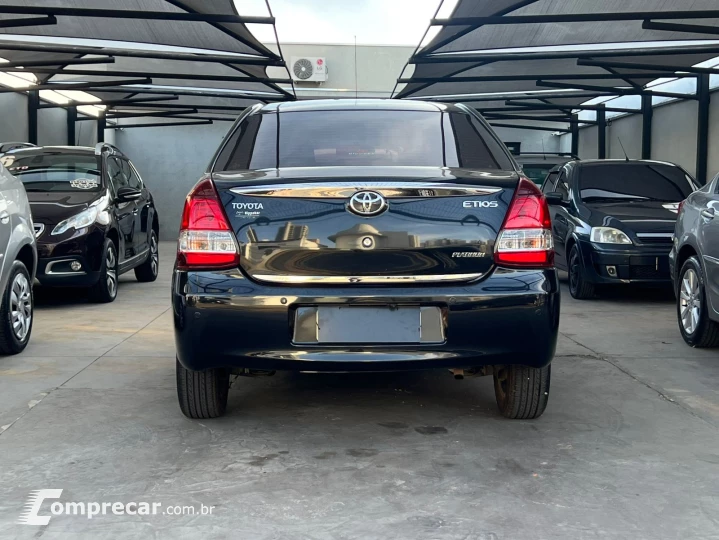 ETIOS 1.5 Platinum Sedan 16V