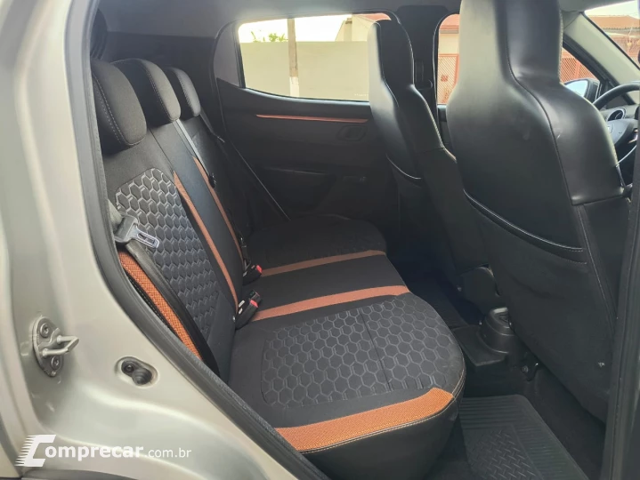 KWID 1.0 12V SCE Outsider