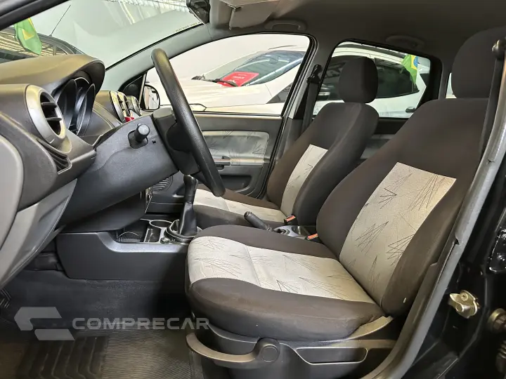 FIESTA 1.6 MPI Class Hatch 8V