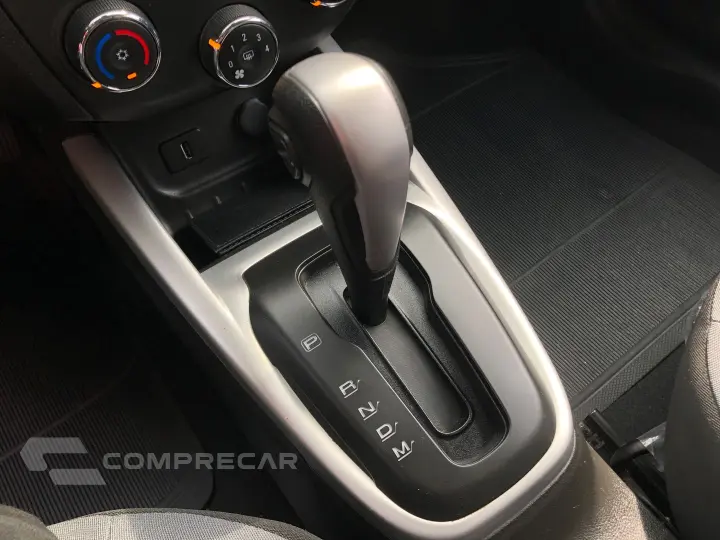 Onix 1.4 Mpfi Activ 8V Flex 4P Automático