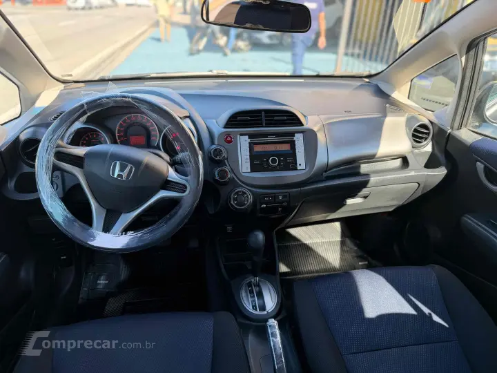 FIT 1.4 LX 16V FLEX 4P AUTOMÁTICO