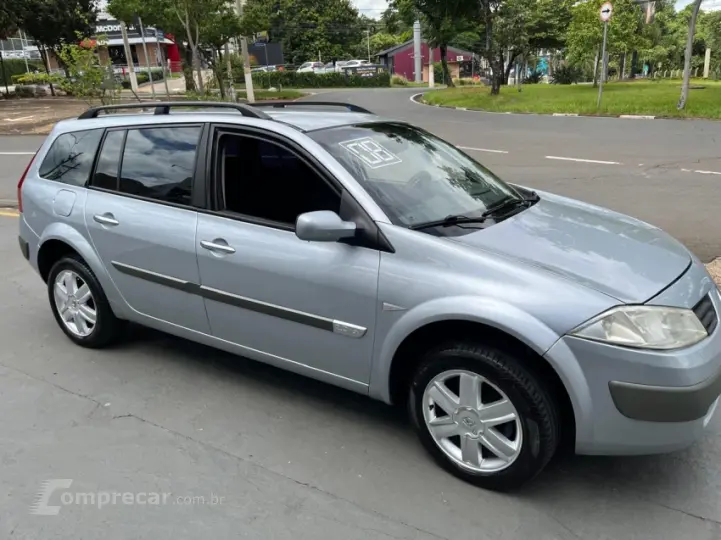 MEGANE 2.0 Dynamique Grand Tour 16V