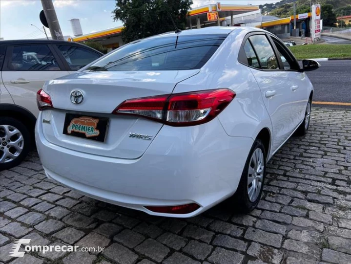 YARIS 1.5 16V Sedan XL Live
