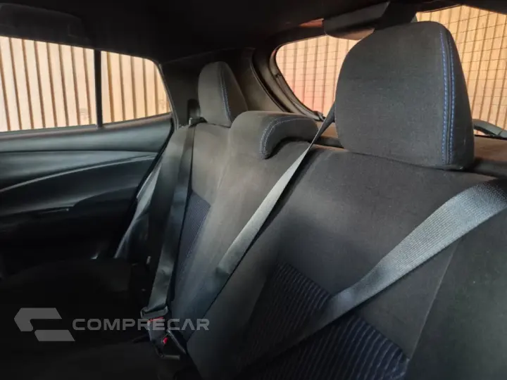 YARIS 1.3 16V FLEX XL MANUAL