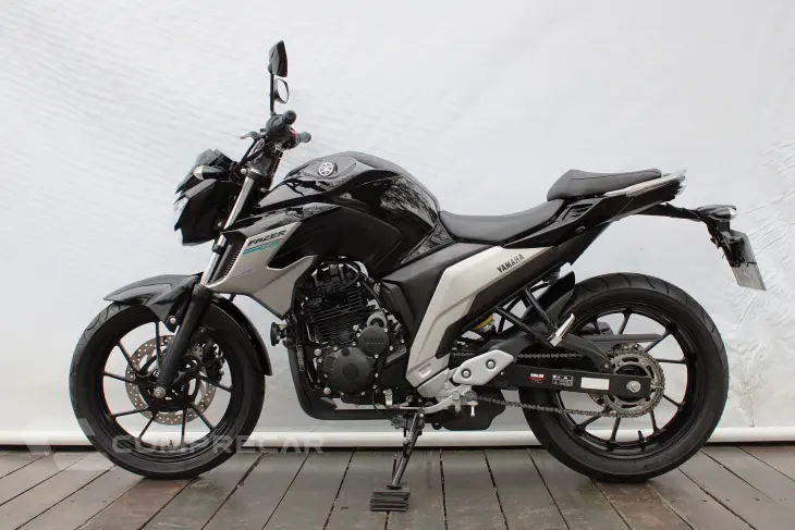 YAMAHA FZ25 FAZER ABS
