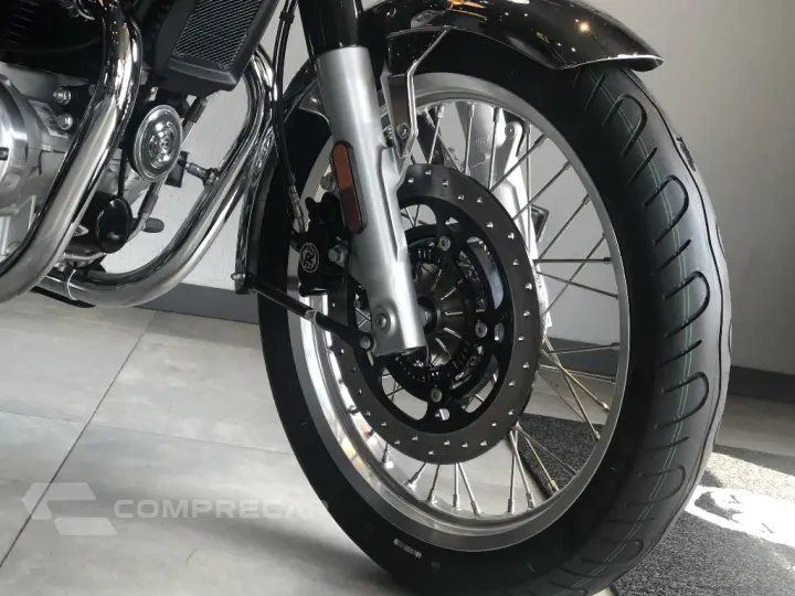 CLASSIC 650 BLACK CHROME