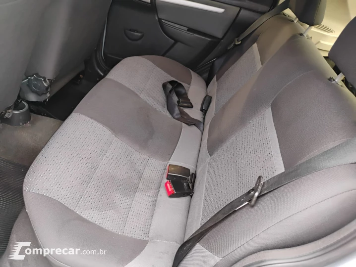 CELTA 1.0 MPFI Spirit 8V