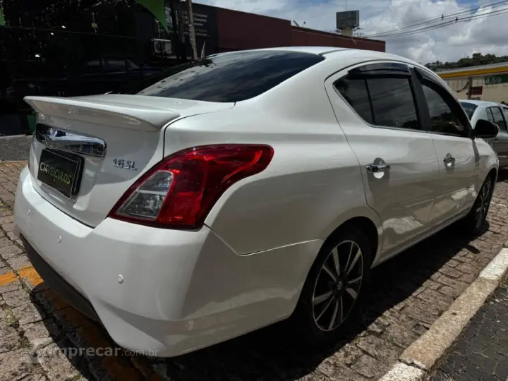 VERSA SL 1.6 16V FlexStart 4p Aut.