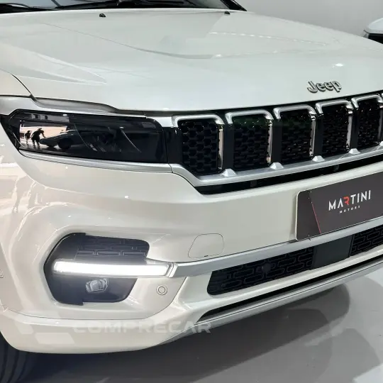 Commander Overl. 2.2 TD 4x4 Diesel Aut.