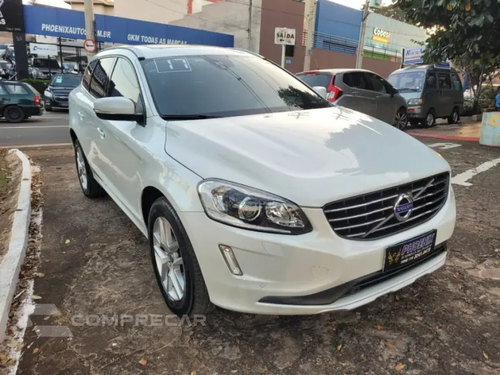 XC60 2.4 D5 Momentum AWD