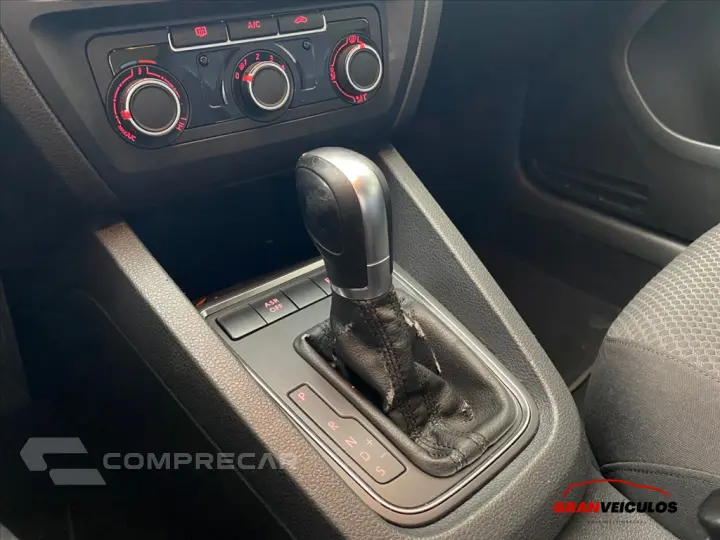 JETTA 2.0 COMFORTLINE FLEX 4P TIPTRONIC