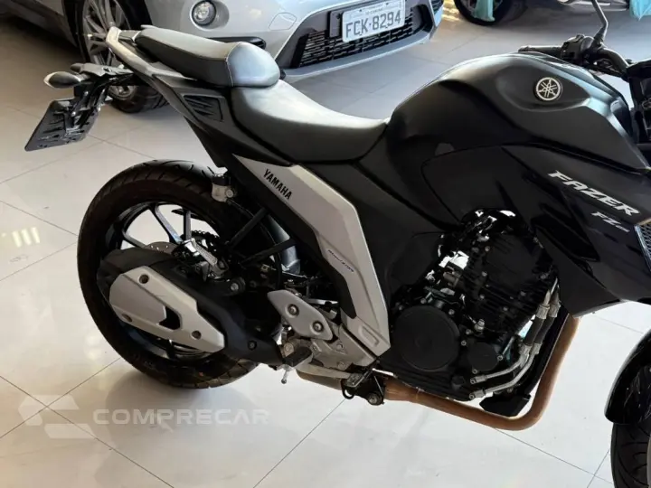 FZ25 250 FAZER FLEX