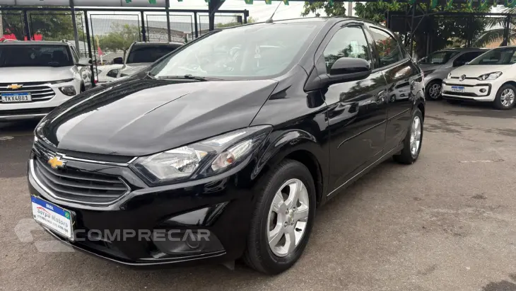 Onix Hatch 1.4 4P FLEX LT