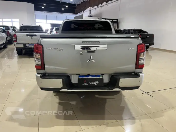 L200 TRITON 2.4 16V Turbo Sport HPE CD 4X4