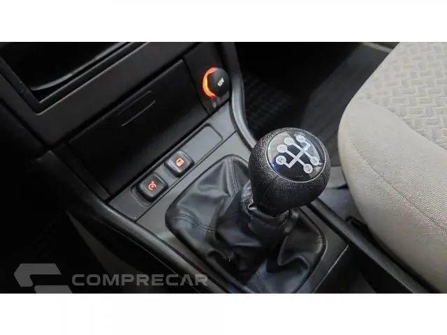 ASTRA HATCH - 2.0 MPFI 8V 4P MANUAL