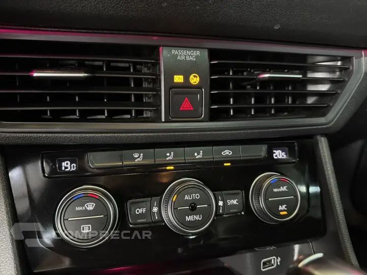 JETTA 1.4 250 TSI TOTAL FLEX R-LINE TIPTRONIC