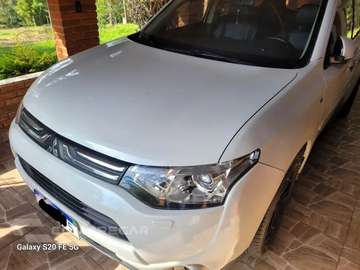 OUTLANDER 3.0 GT 4X4 V6 24V