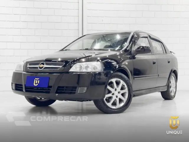 ASTRA HATCH - 2.0 MPFI ADVANTAGE 8V 4P MANUAL