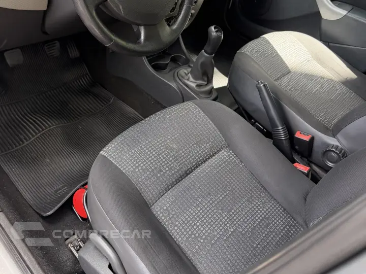 SANDERO 1.0 EXPRESSION 16V FLEX 4P MANUAL