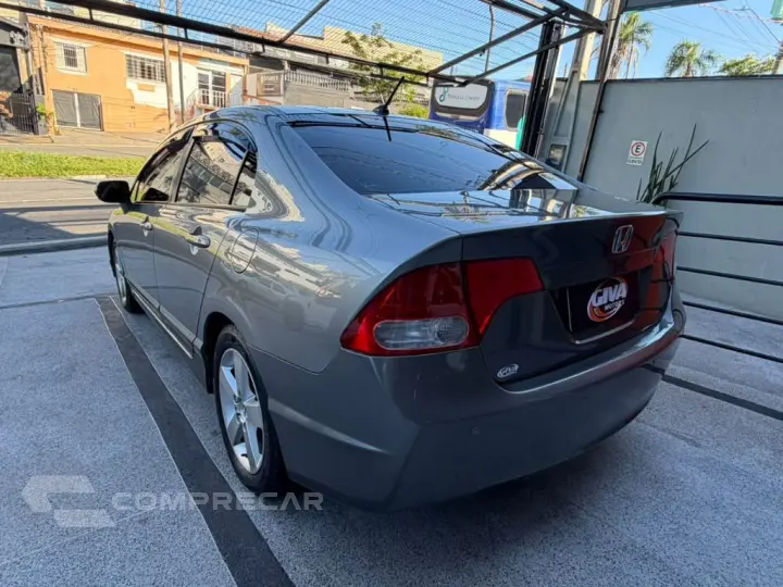 Civic Sedan LXS 1.8/1.8 Flex 16V Aut. 4p