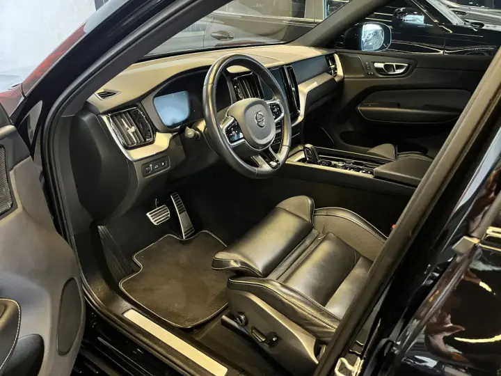 XC60 2.0 16V 4P T8 HYBRID R-DESIGN AWD GEARTRONIC AUTOMÁTICO