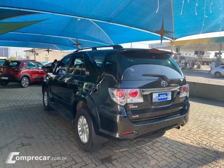 HILUX SW4 3.0 SRV 4X4 7 Lugares 16V Turbo Intercooler