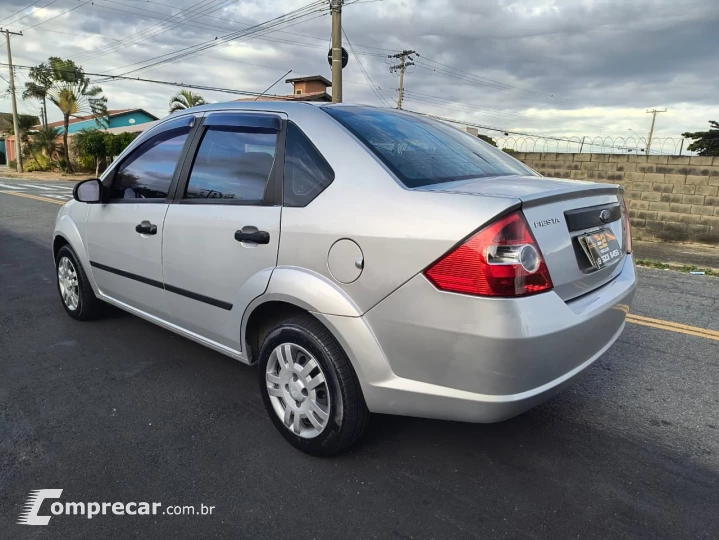 FIESTA 1.6 Rocam Sedan 8V