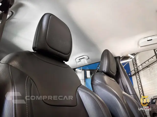 RENEGADE - 1.8 16V LONGITUDE 4P AUTOMÁTICO