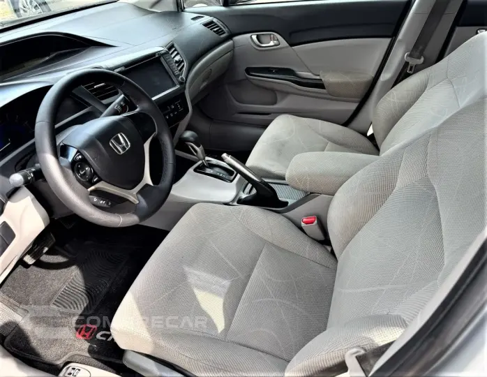 Civic 1.8 16V 4P FLEX LXS AUTOMÁTICO